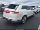 Lincoln MKT Image 6
