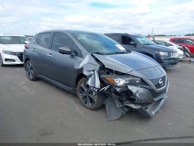  Salvage Nissan LEAF