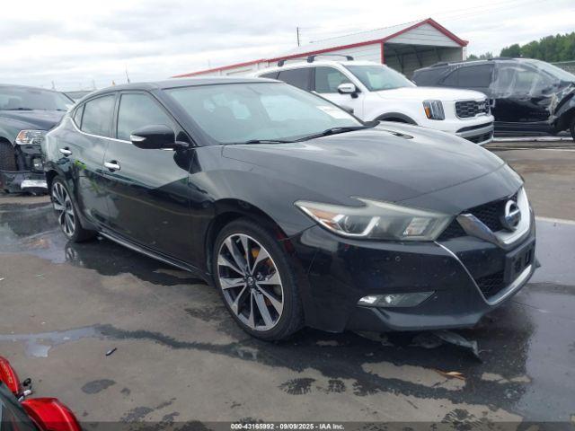  Salvage Nissan Maxima