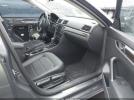 Volkswagen Passat 1.8t Se Image 6