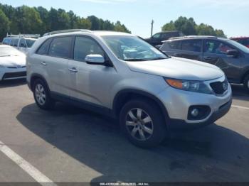  Salvage Kia Sorento
