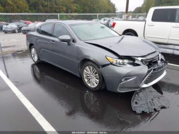  Salvage Lexus Es