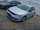Volkswagen Jetta 2.0l S Image 2