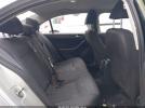 Volkswagen Jetta 2.0l S Image 3