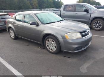  Salvage Dodge Avenger