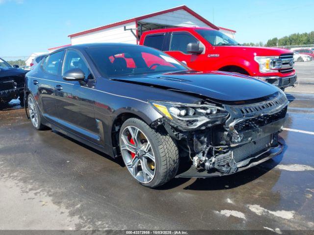  Salvage Kia Stinger