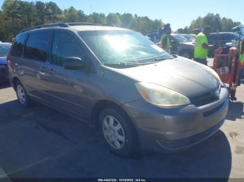  Salvage Toyota Sienna