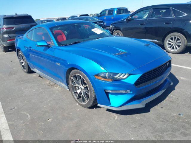  Salvage Ford Mustang