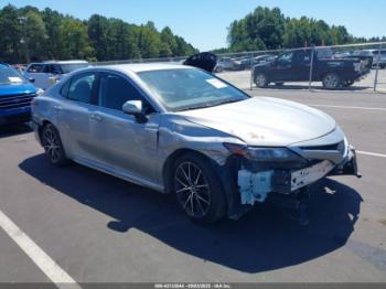  Salvage Toyota Camry