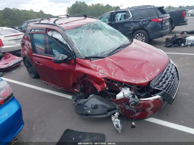  Salvage Nissan Kicks