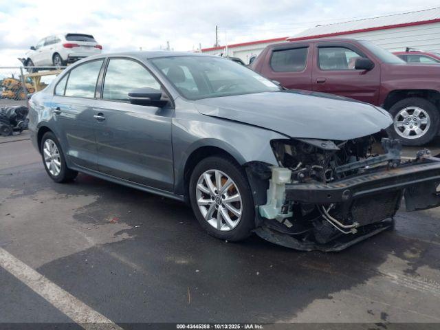  Salvage Volkswagen Jetta