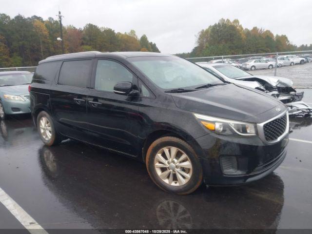  Salvage Kia Sedona