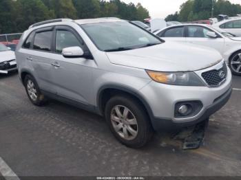  Salvage Kia Sorento