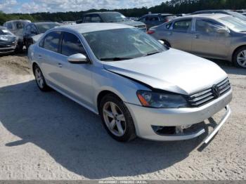  Salvage Volkswagen Passat