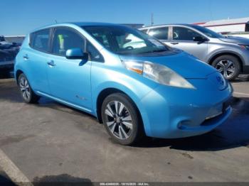 Salvage Nissan LEAF