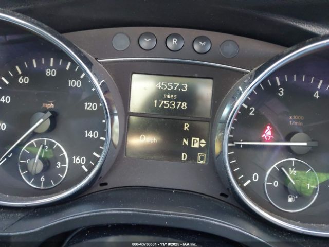 Mercedes-Benz R 350 4matic Image 8