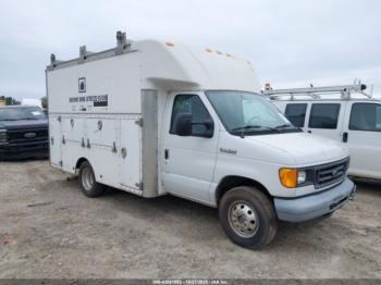  Salvage Ford E-350