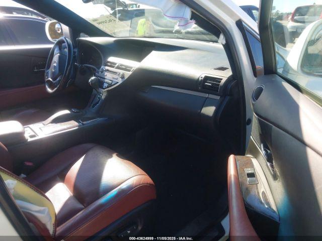 Lexus RX F Sport Image 16