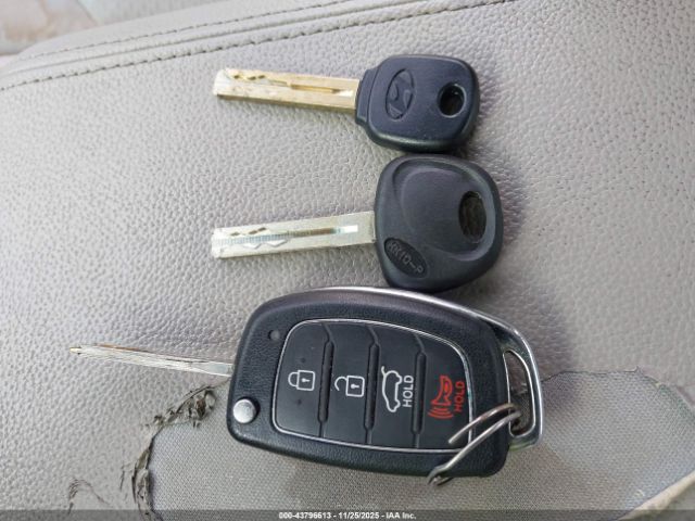 Hyundai SONATA Image 13