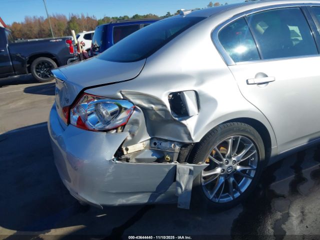 INFINITI G37 Journey Image 5