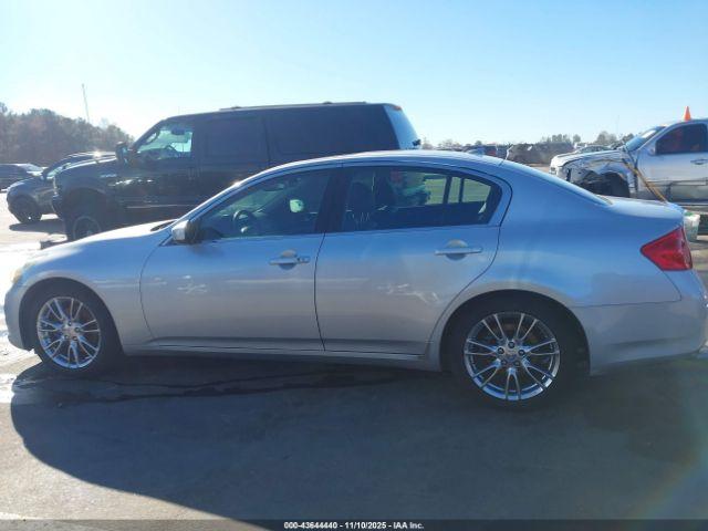 INFINITI G37 Journey Image 15