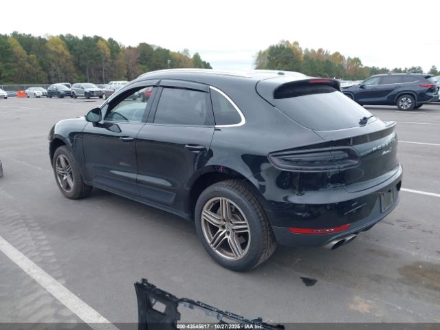 Porsche Macan S Image 3