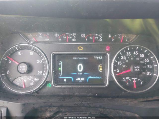 International Lt Image 5