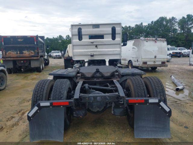 International Lt Image 15