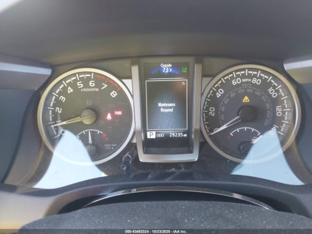 Toyota Tacoma Sr5 V6 Image 8