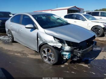  Salvage Kia Forte