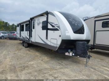  Salvage Highland Ridge Travel Trailer Bumper Pul