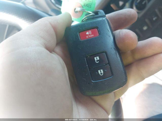 Toyota Tacoma Limited Image 15