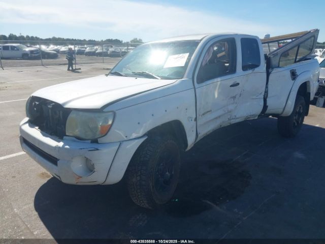 Toyota Tacoma Base V6 Image 2