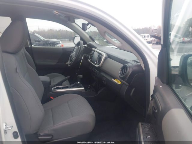 Toyota Tacoma Sr5 V6 Image 3