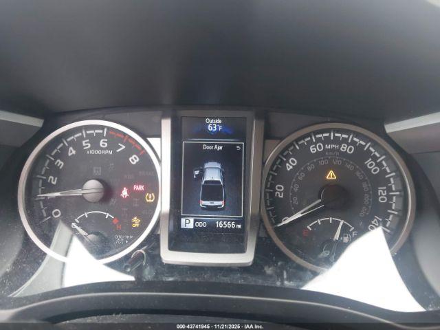 Toyota Tacoma Sr5 V6 Image 19