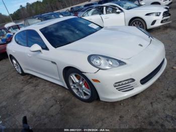  Salvage Porsche Panamera