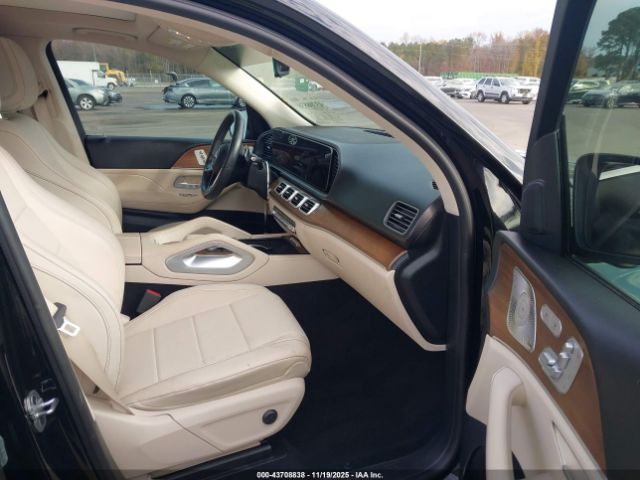 Mercedes-Benz GLE 4matic Image 3