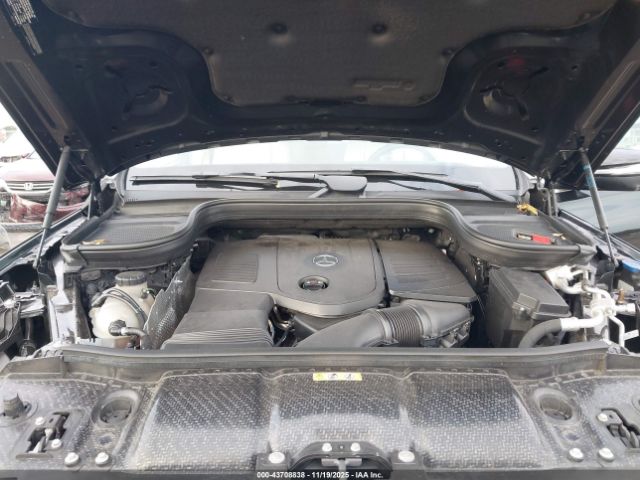 Mercedes-Benz GLE 4matic Image 7