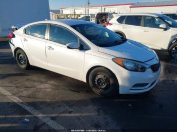  Salvage Kia Forte