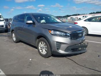  Salvage Kia Sorento