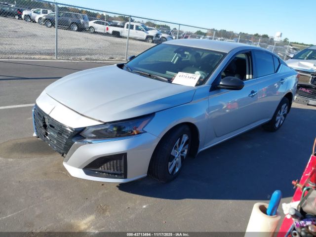 Nissan Altima S Fwd Image 5