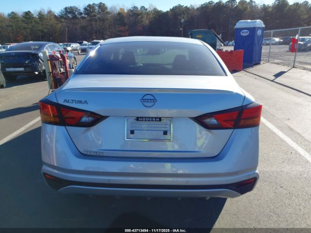 Nissan Altima S Fwd Image 11