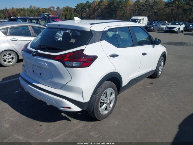 Nissan Kicks S Xtronic Cvt Image 2