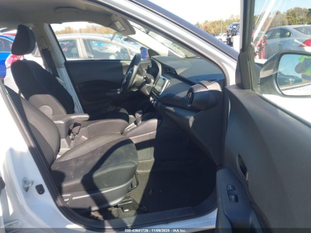 Nissan Kicks S Xtronic Cvt Image 9