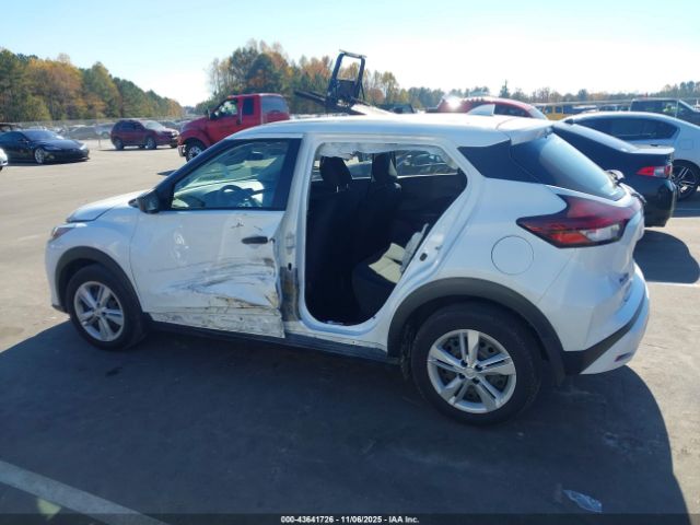 Nissan Kicks S Xtronic Cvt Image 13