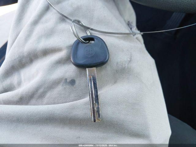 Hyundai ELANTRA Image 10