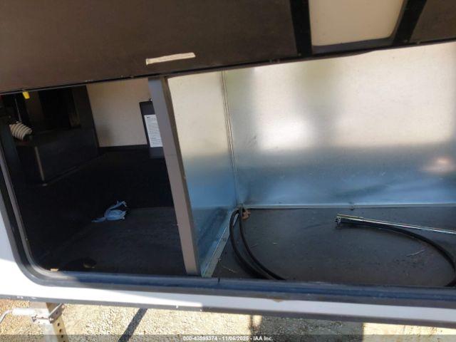 K-z Inc Sportsmen Toy Hauler 5th Image 4