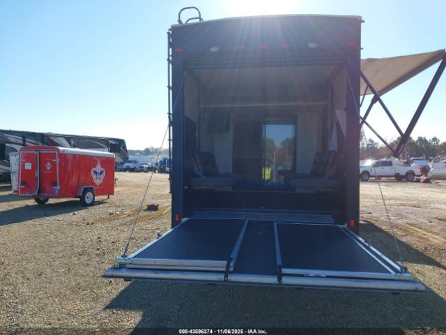 K-z Inc Sportsmen Toy Hauler 5th Image 18