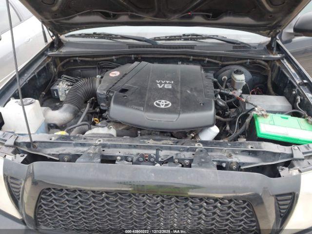 Toyota Tacoma Prerunner V6 Image 10