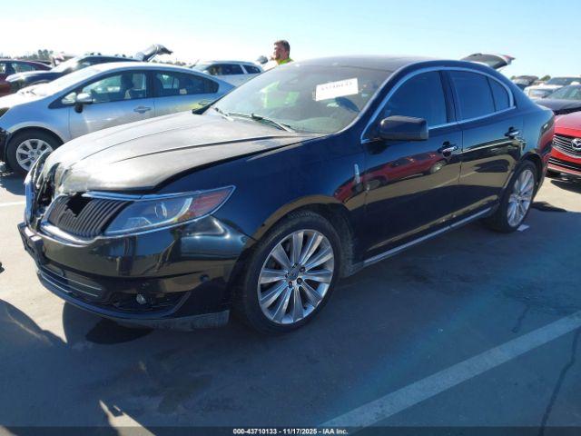 Lincoln MKS Ecoboost Image 10